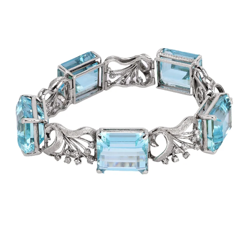 Mid Century 94 carat aquamarine diamond 18k white gold bracelet