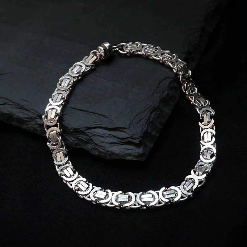 Transit Chain Bracelet in Sterling Silver